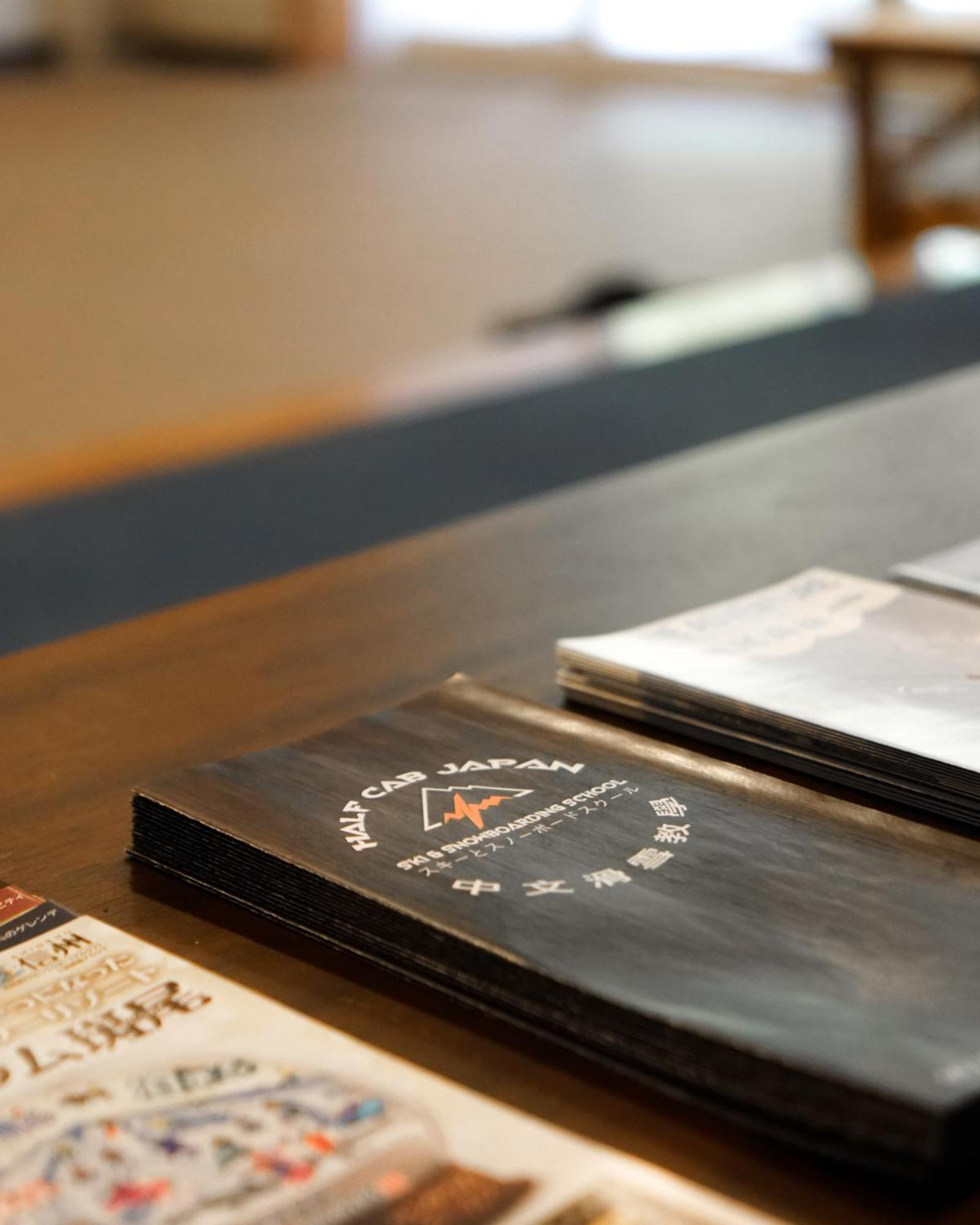 Hotel Bauhinia ホテルバウヒニア Nagano Exteriör bild